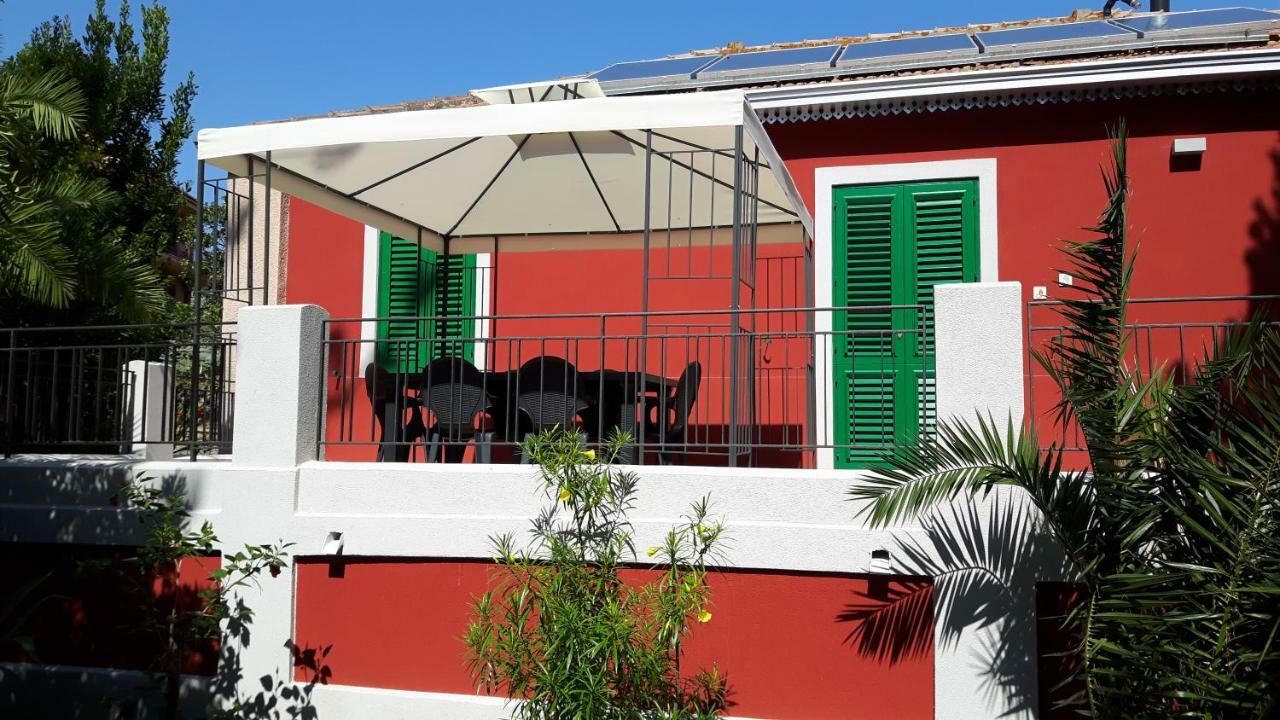 Apartamento Giardino Labruto Mesina Exterior foto